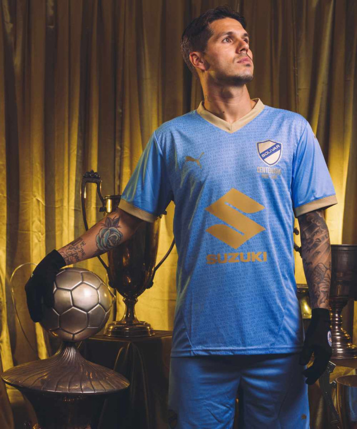 Camiseta centenario celeste...
