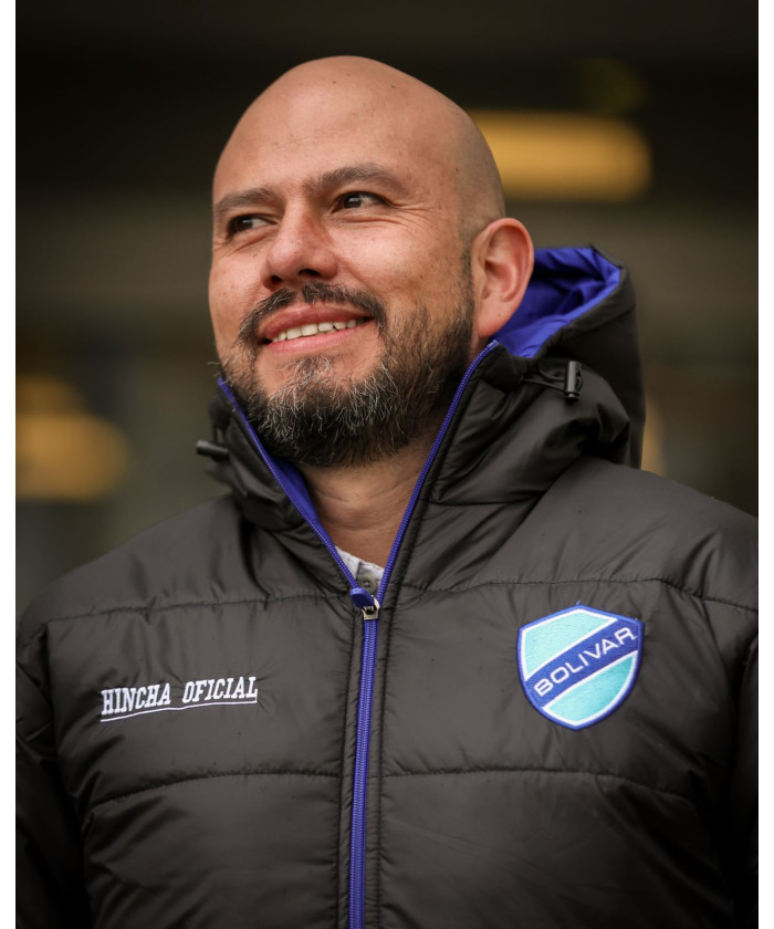 SEMI PARKA NEGRA ESC. BOLIVAR